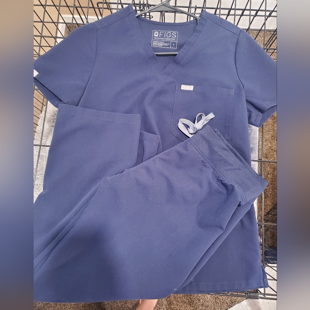 FIGS Womens Navy Blue Scrub Set
